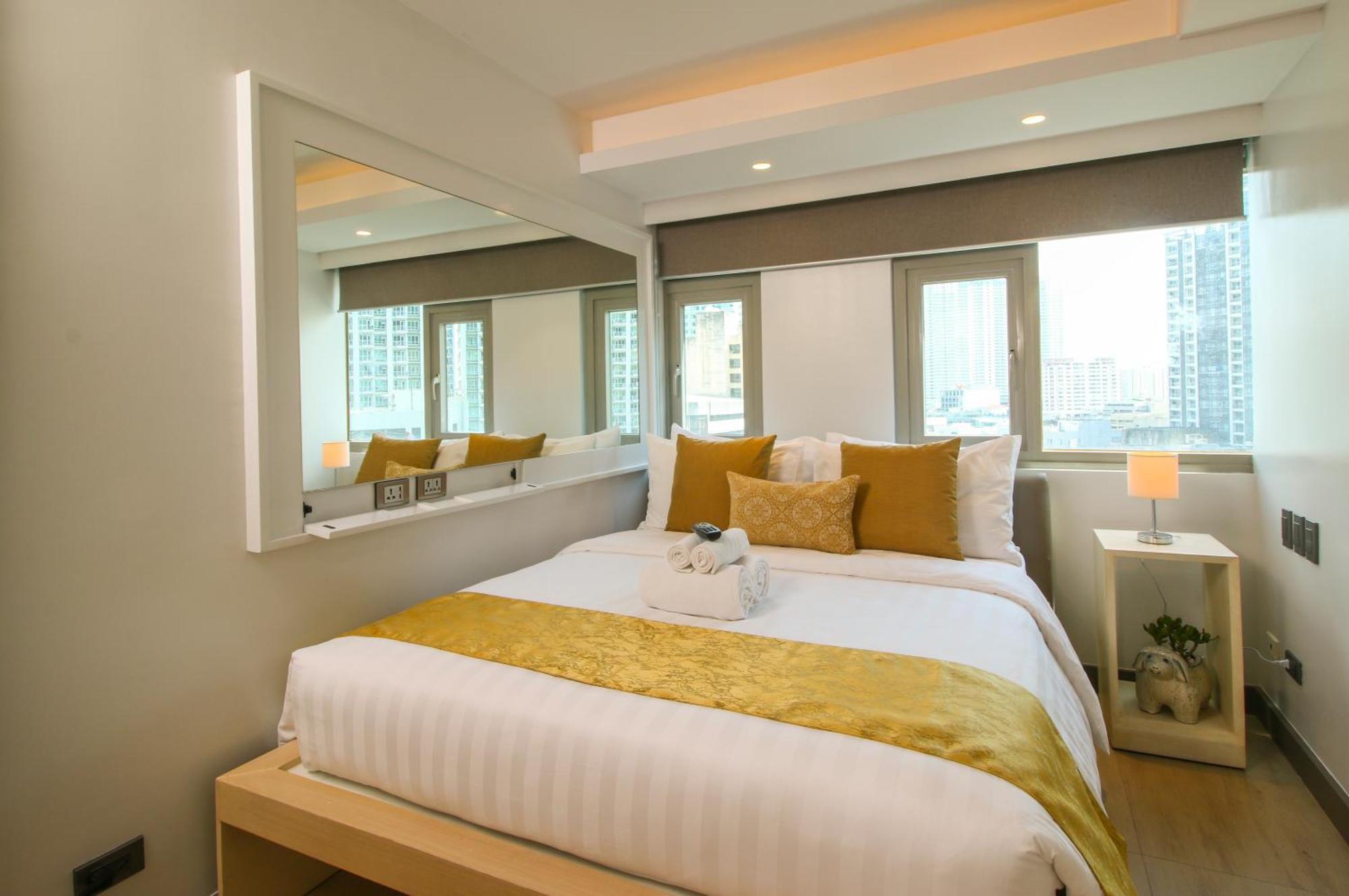 The Mini Suites Eton Tower Makati Makati City Kültér fotó