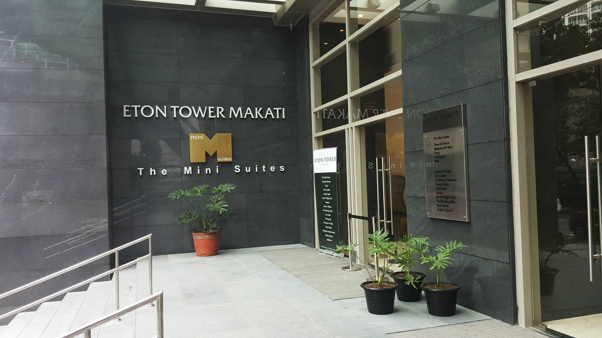 The Mini Suites Eton Tower Makati Makati City Kültér fotó